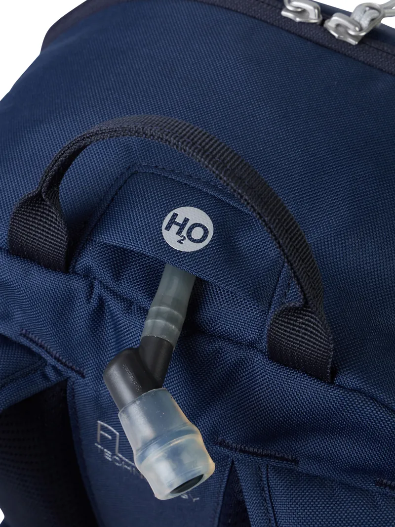 Berghaus 24/7 15 Litre Rucksack in Dark Blue-7