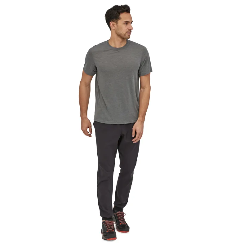 Patagonia Terrebonne Mens Joggers in Black -7
