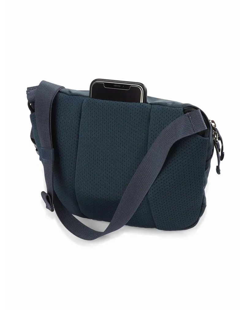 Arcteryx Mantis 2 Waistpack in Fortune