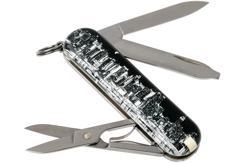 VICTORINOX LIMITED EDITION CLASSIC NEW YORK-1
