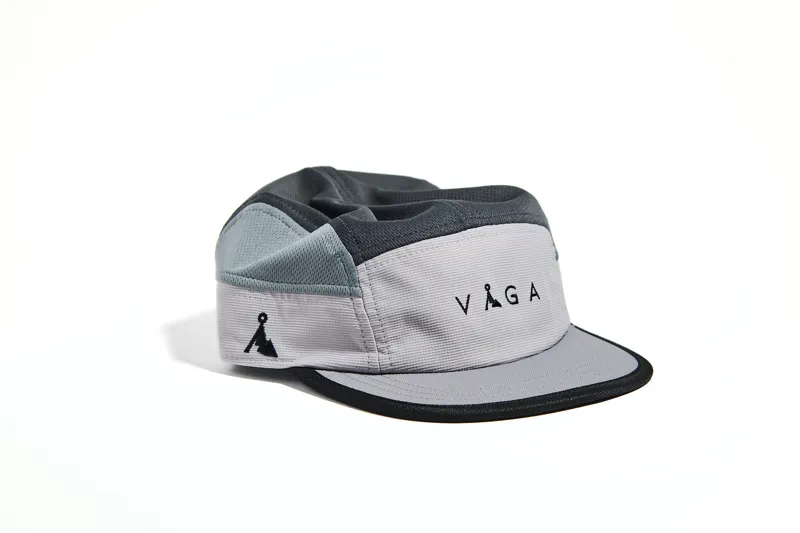 Vaga Club Cap in Light Grey/Mid Grey/Charcoal
