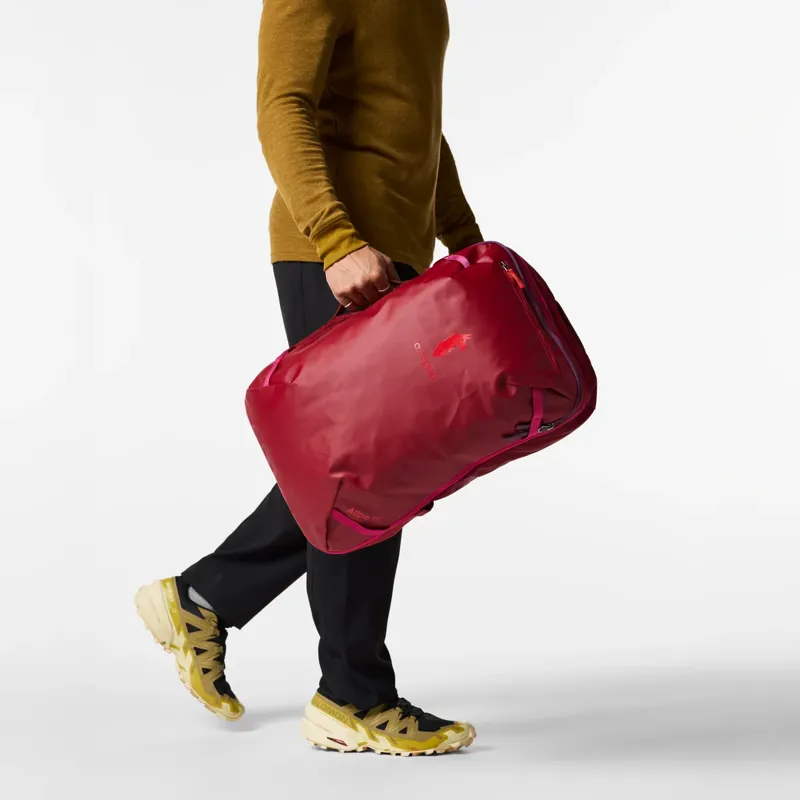 Cotopaxi Allpa 35L Travel Pack in Crimson-8