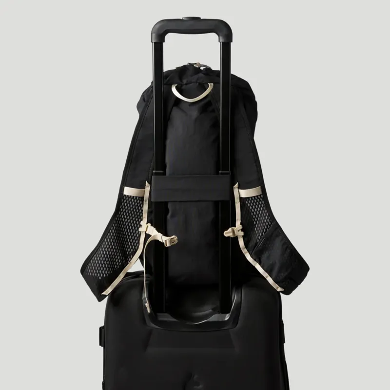 Cotopaxi Empacable 16L Daypack in Black-6