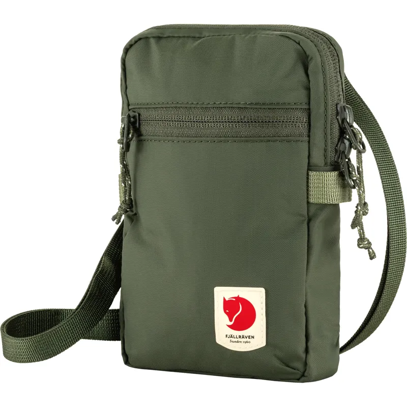 Fjallraven High Coast Pocket in Mountain Green