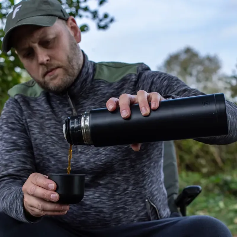 Highlander 1L DuroFlask in Black-3