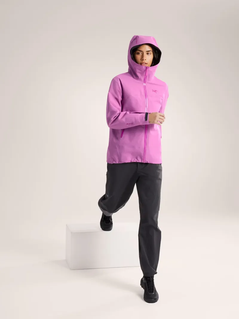 Arc'teryx Women's Beta Jacket in Alpenglow-6