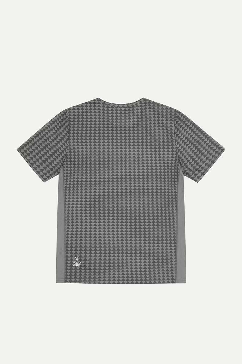 Sealskinz Men's Sprowston Running T-Shirt in Diamond Print Black-1