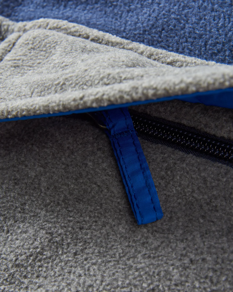 Passenger Men's Woodland Hooded 1/2 Zip Recycled Polar Fleece in Rich Navy/Grey Marl-6