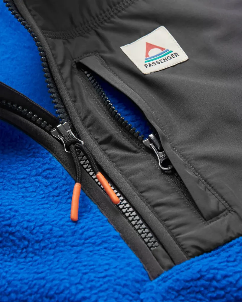 Passenger Men's Offgrid 2.0 1/2 Zip Recycled Sherpa Fleece in Azure Blue-4