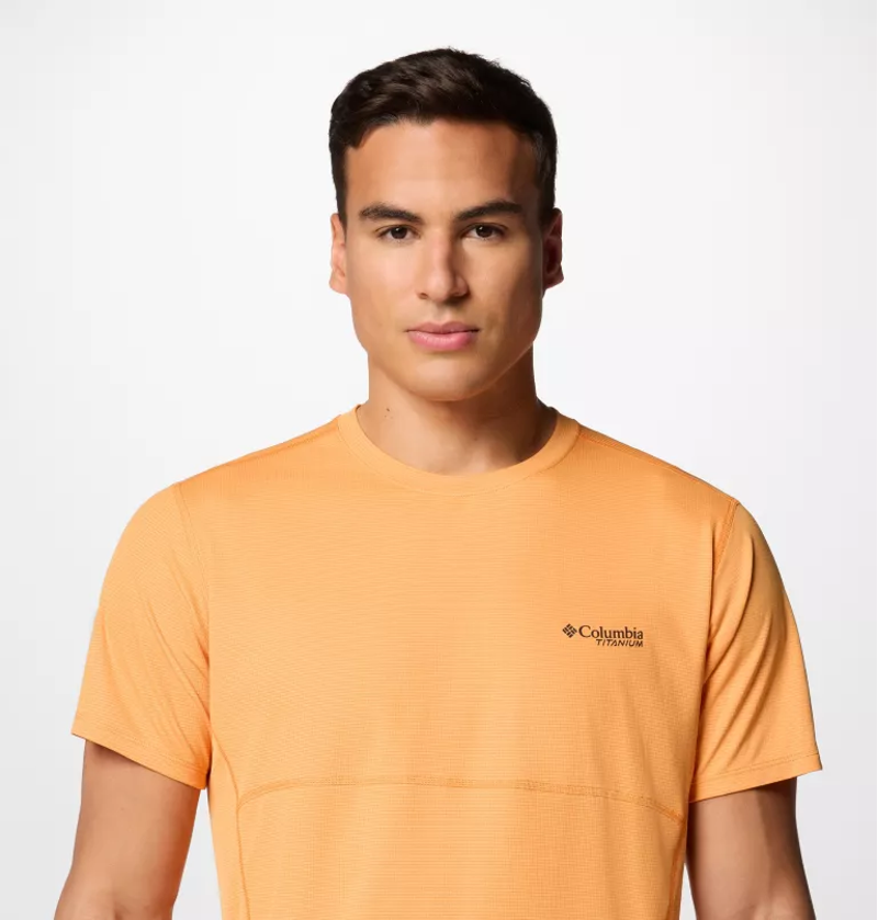 Columbia Men's Cirque River Pro Graphic Crew Tee in Koi-3