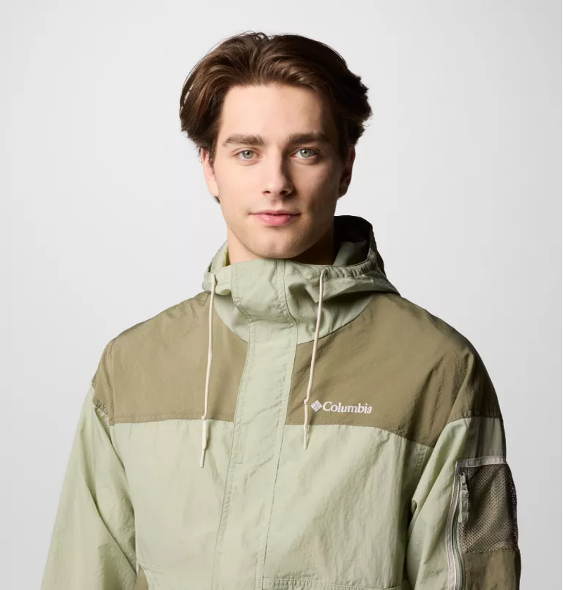 Columbia Men's Challenger II Windbreaker in Safari/Stone Green-1
