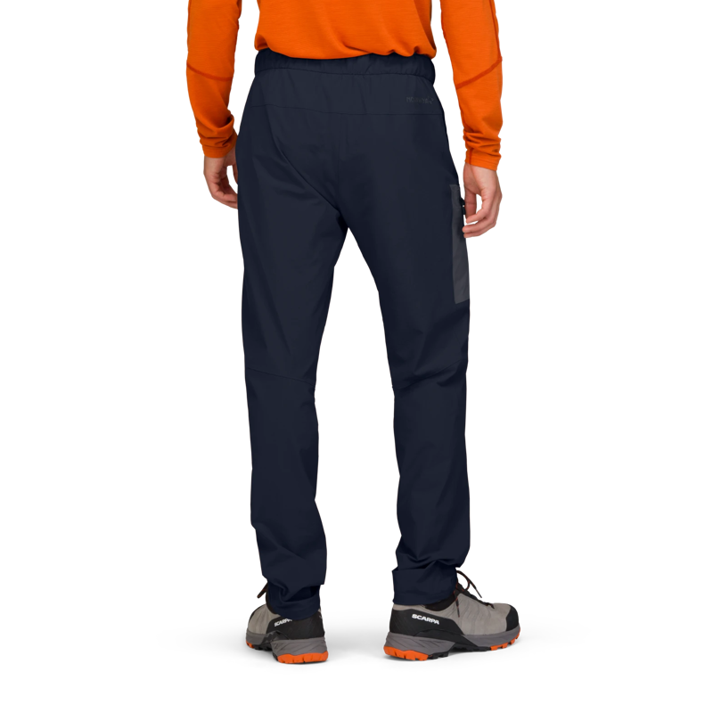 Norrona Men's Falketind Flex 1 Light Pants in Caviar Black-4