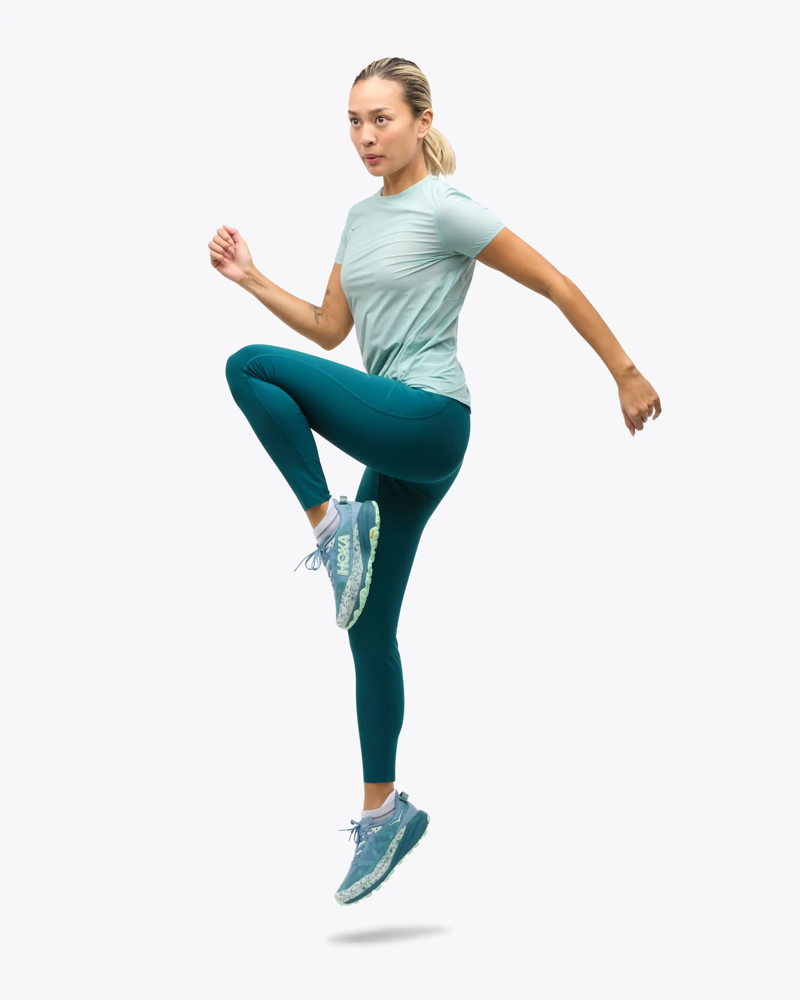 Hoka Women's Airolite Run Tee in Druzy-2