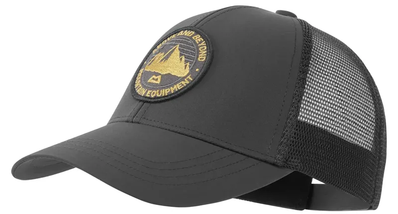 Mountain Equipment Roundel Cap in Black