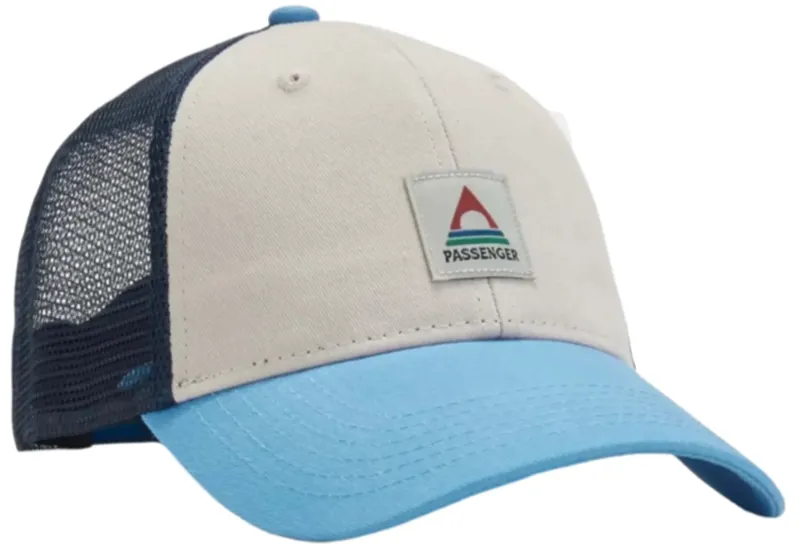 Passenger Heritage Mesh and Snapback Cap in Cornflower