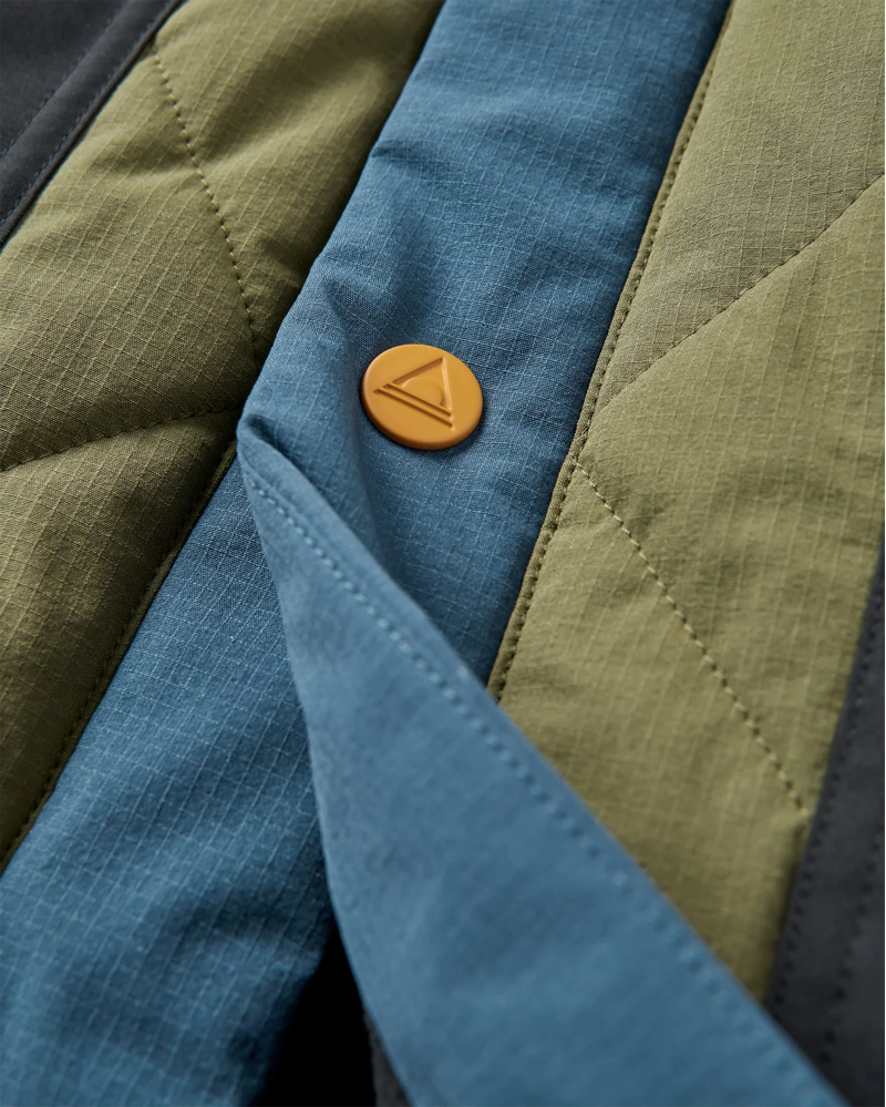 Passenger Campscape Parka in Black/Khaki-6