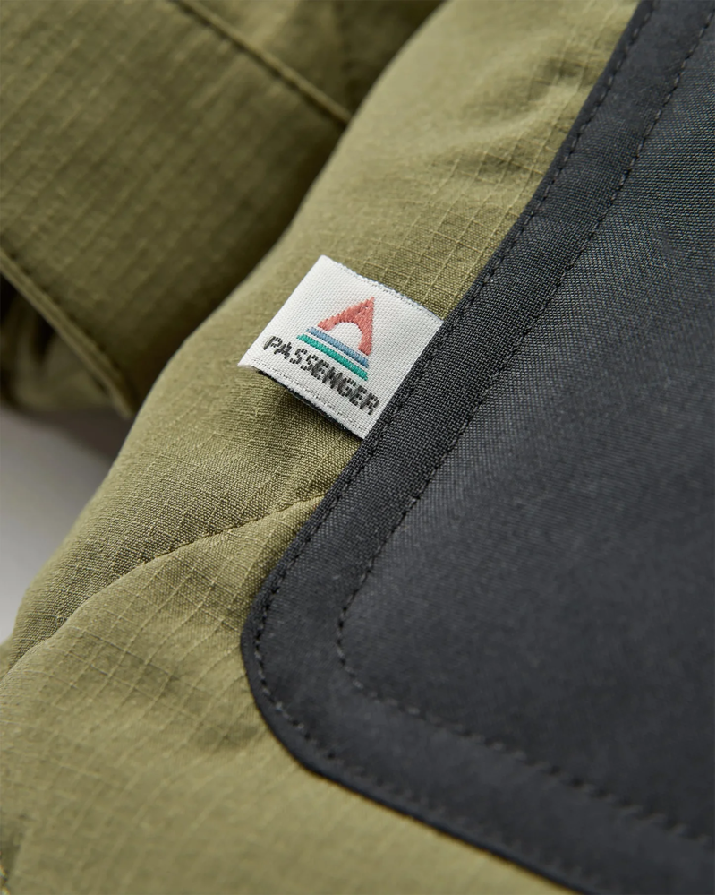 Passenger Campscape Parka in Black/Khaki-3