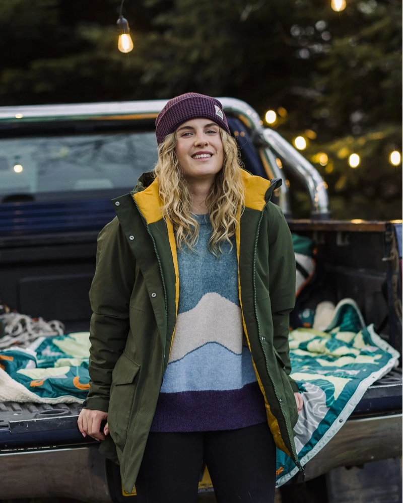 Passenger Women's Telluride Recycled Waterproof Parka in Fir Tree-1