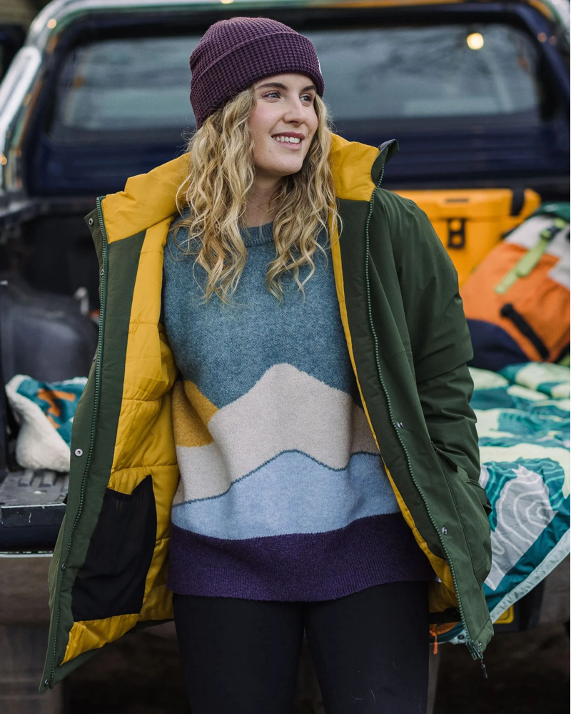 Passenger Women's Telluride Recycled Waterproof Parka in Fir Tree-2