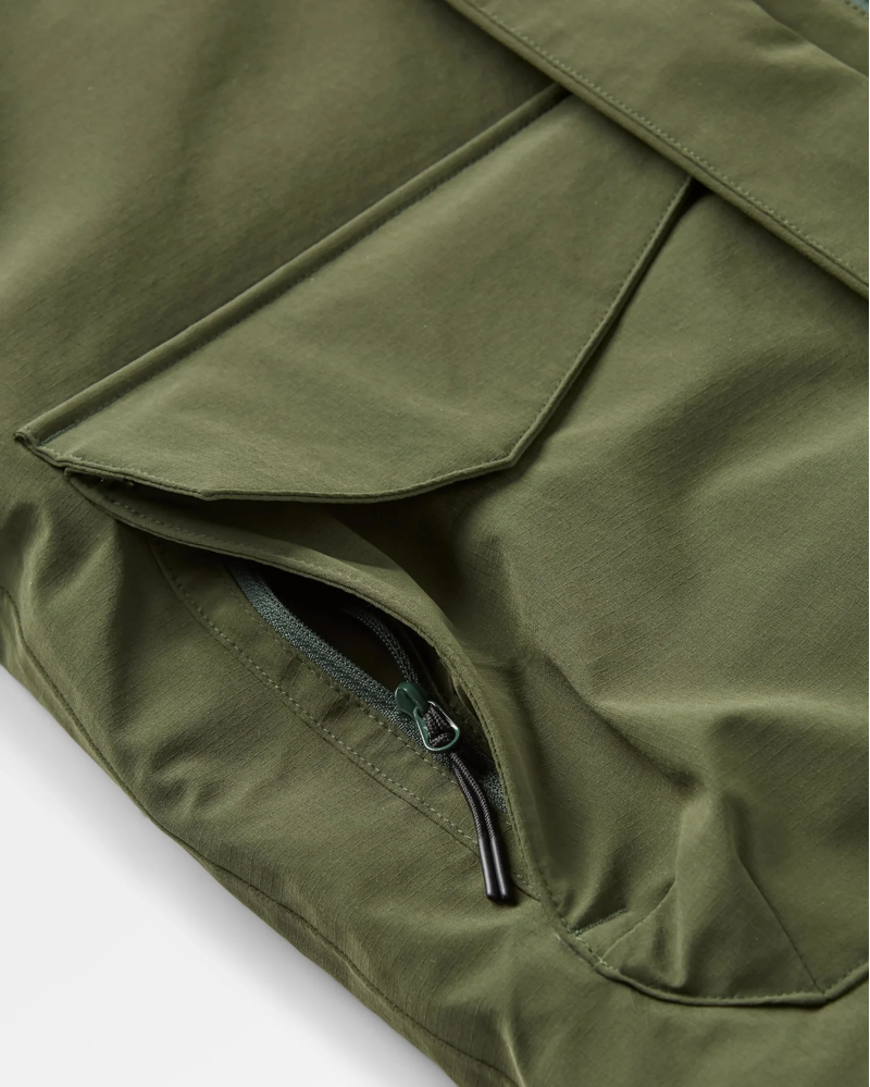 Passenger Women's Telluride Recycled Waterproof Parka in Fir Tree-7