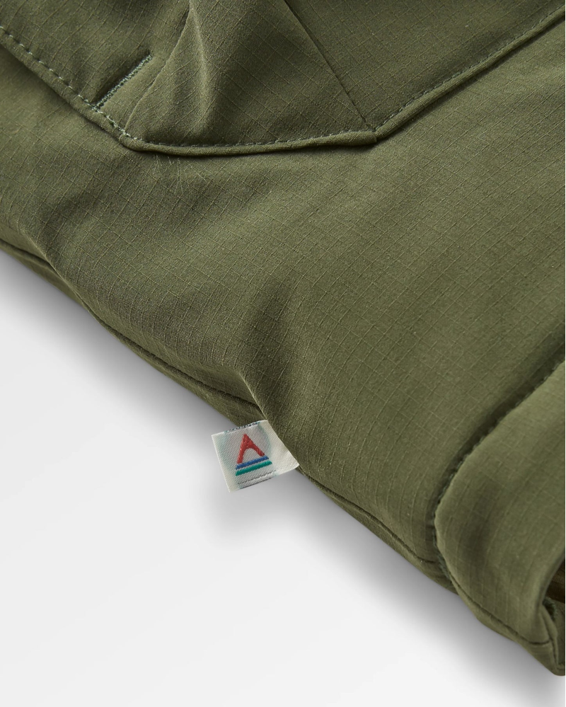 Passenger Women's Telluride Recycled Waterproof Parka in Fir Tree-5