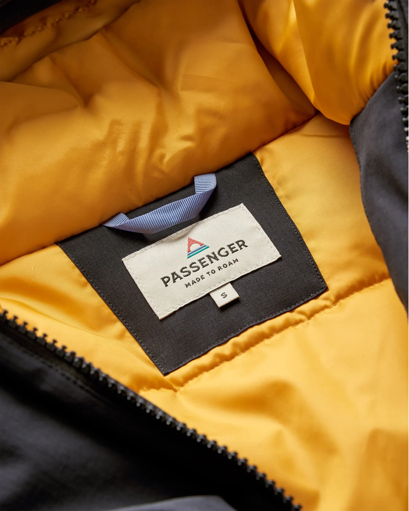 Passenger Women's Telluride Recycled Waterproof Parka in Black-10