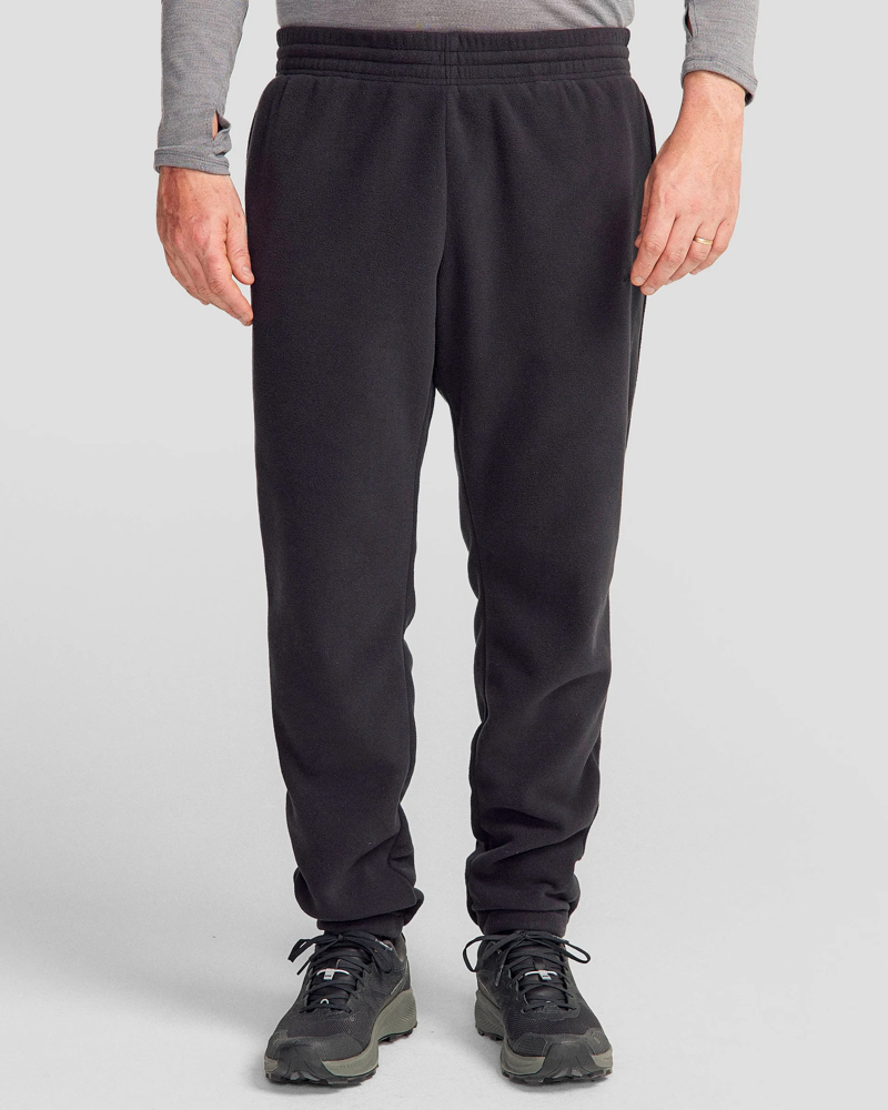 Kathmandu Men's Ridge 100 Primaloft Joggers in Black-1