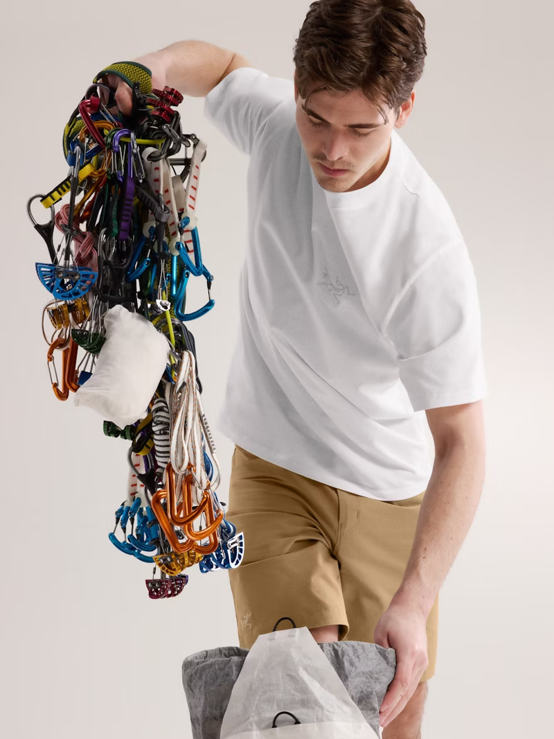 Arc'teryx Men's Kragg SL Cotton Tee in White Light-4