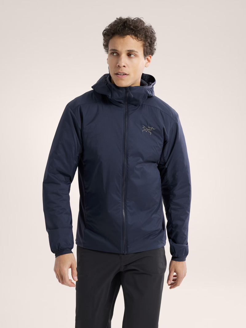 Arc'teryx Men's Atom Hoody in Black Sapphire-2