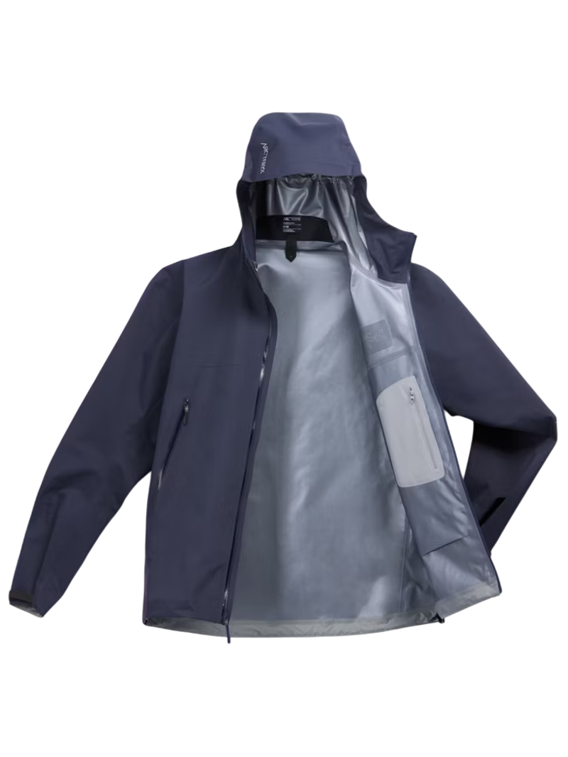 Arc'teryx Men's Beta Jacket in Black Sapphire-1