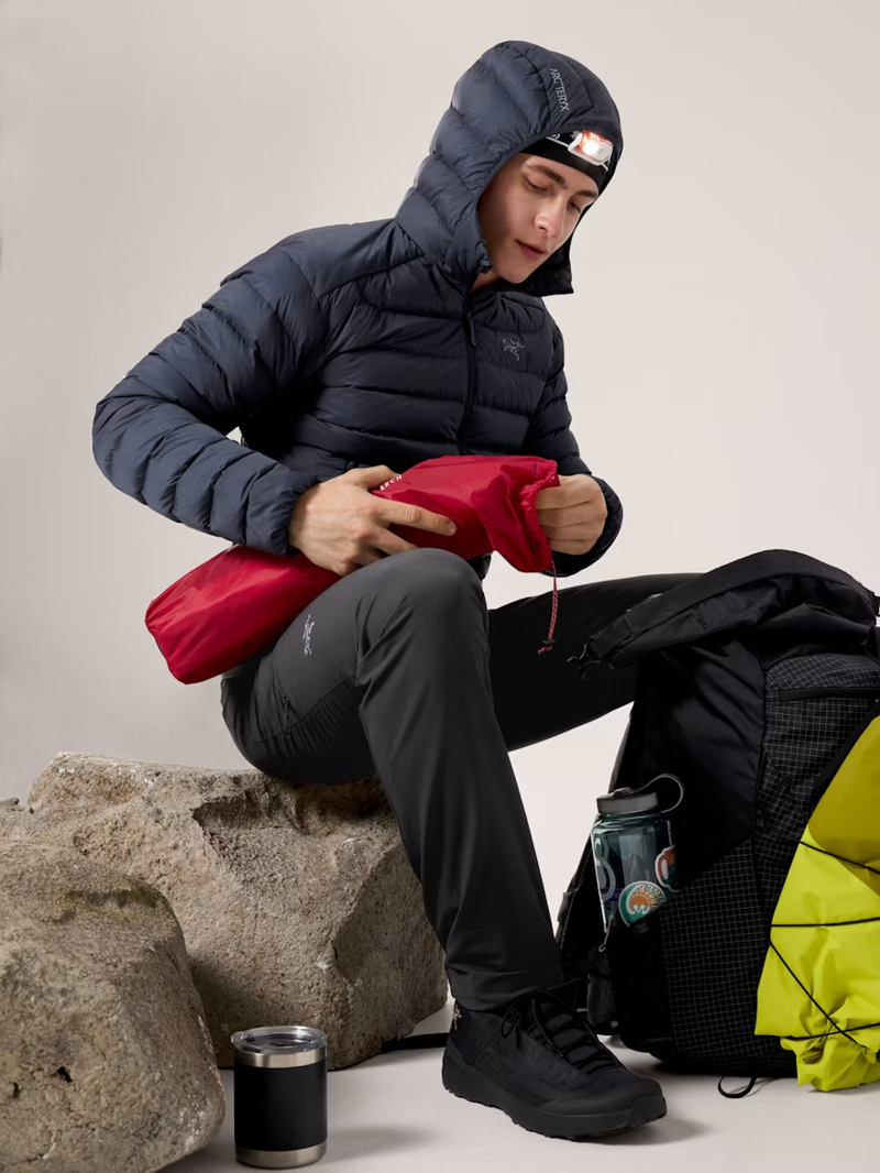 Arc'teryx Men's Cerium Hoody in Black Sapphire-7