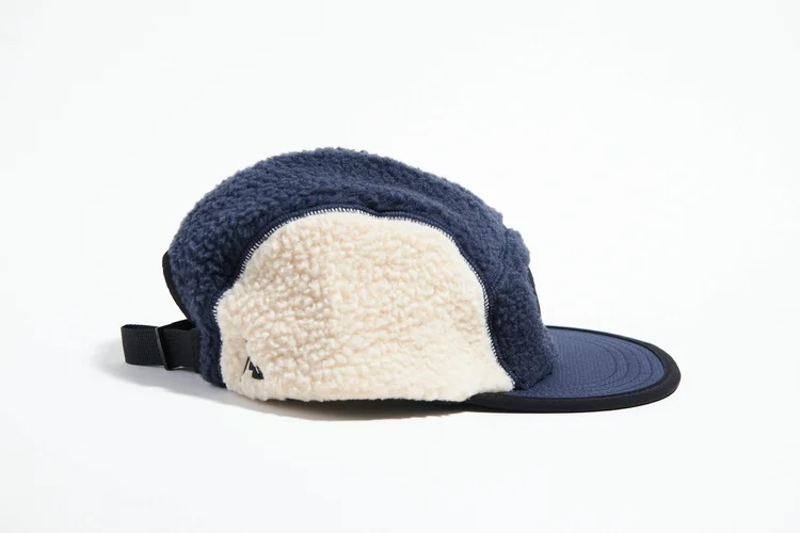 Vaga Teddy Fleece Cap in Navy/Off-White-2