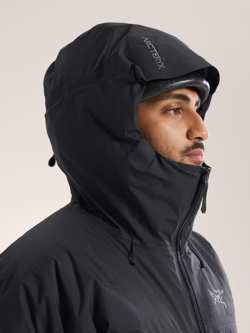 Arc'teryx Men's Beta Insulated Jacket in Black-6