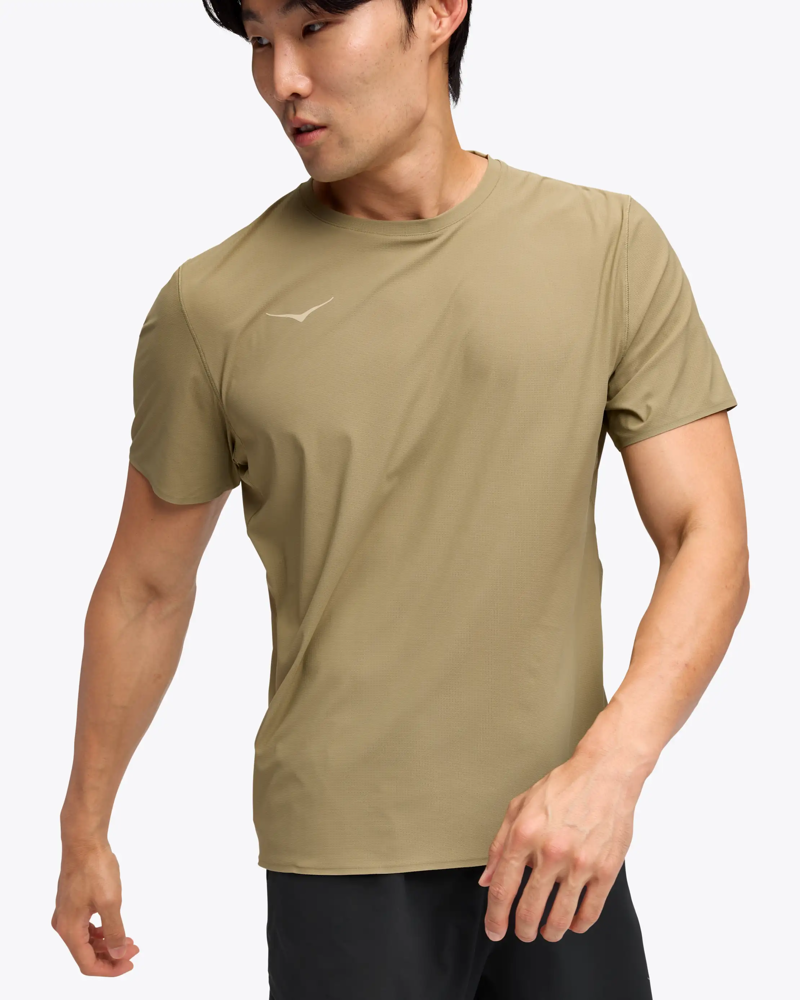 Hoka Men's Airolite 2.0 Tee in Wild Mushroom