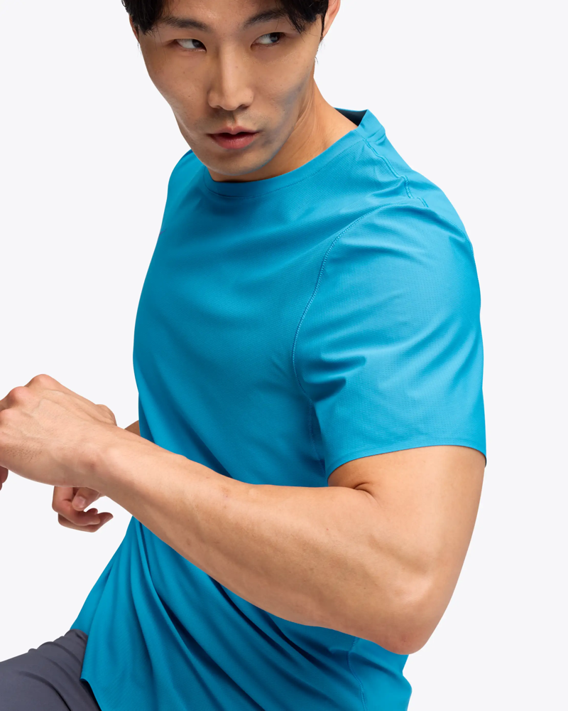 Hoka Men's Airolite 2.0 Tee in Hoka Blue-2