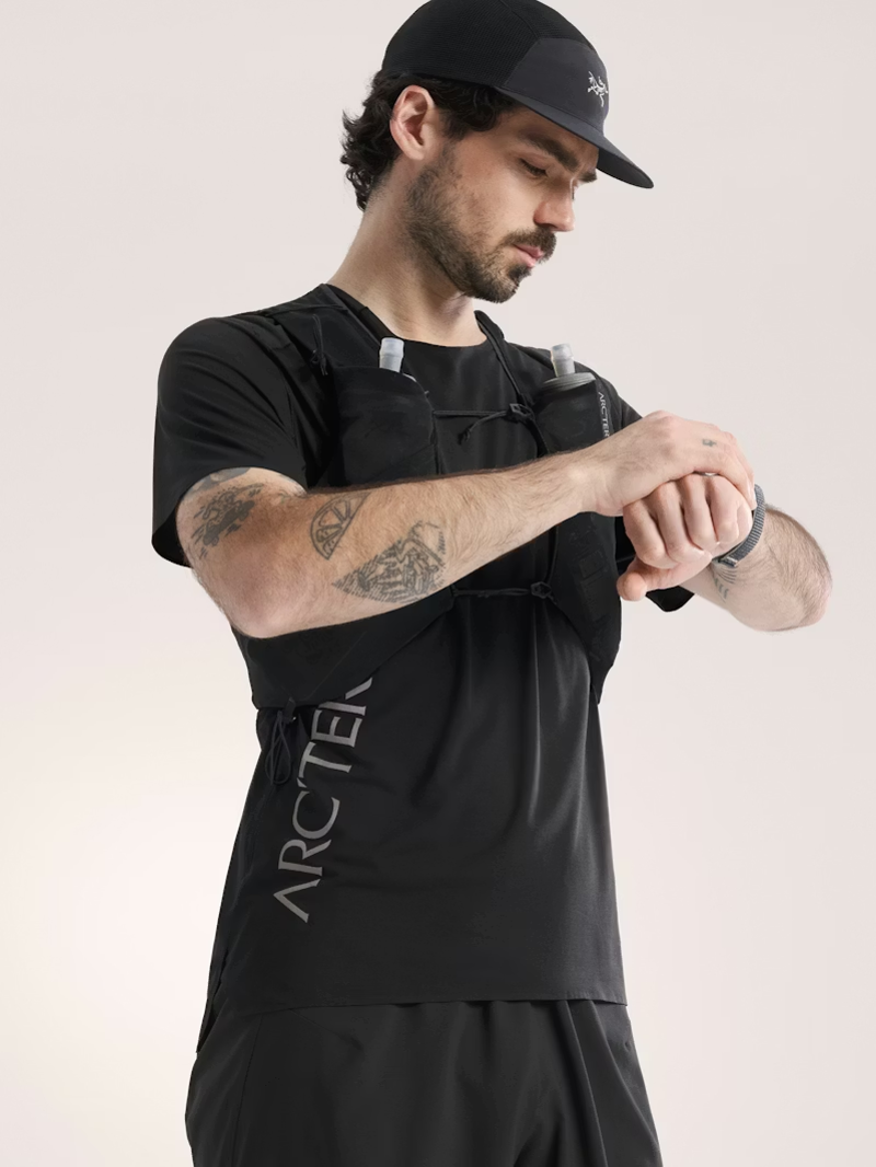 Arc'teryx Men's Norvan Downword Logo Tee in Black-4