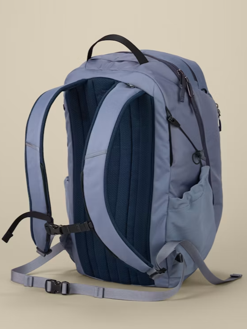 Arc'teryx Mantis 26 Backpack in Stratus/Black Sapphire-1