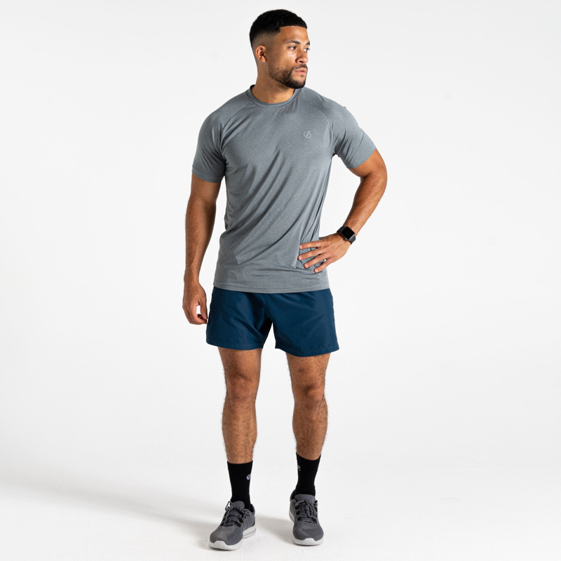 Dare2b Men's Accelerate Fitness Tee in Lead Grey-4