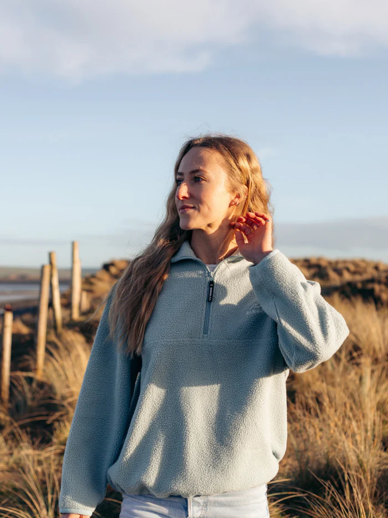 Bleubird Nala Fleece in Sky-1