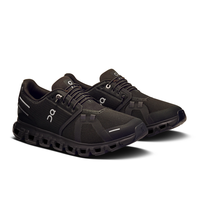 On Running Women's Cloud 6 in Black/Black-2