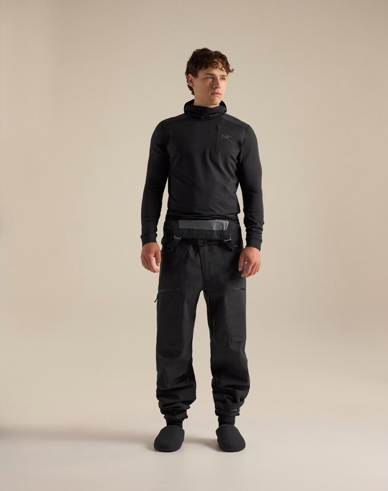 Arc'teryx Men's Rho LT Hoody in Black-8