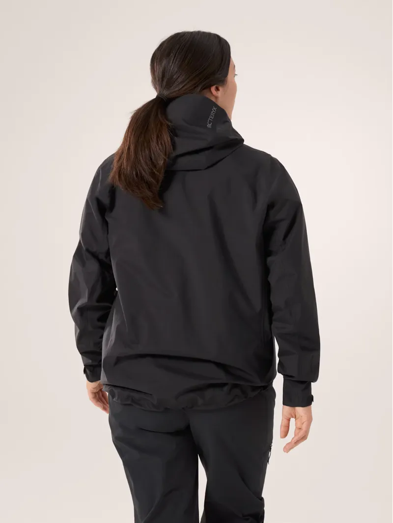 Arc'teryx Women's Beta Jacket in Black-5