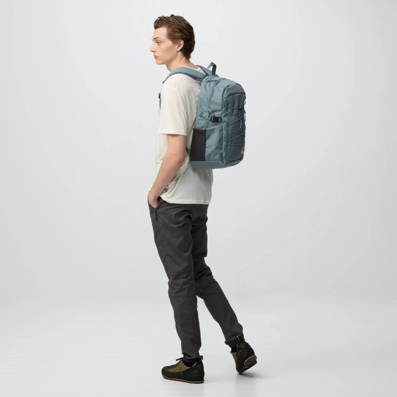 Fjallraven Skule 24 in Nimbus Blue-4