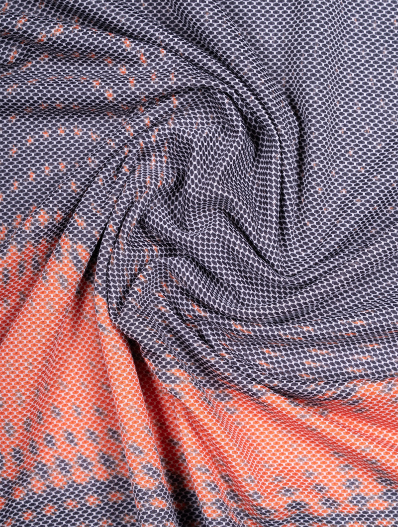 Ronhill Men's Tech Golden Hour Tee in Red Motion-9