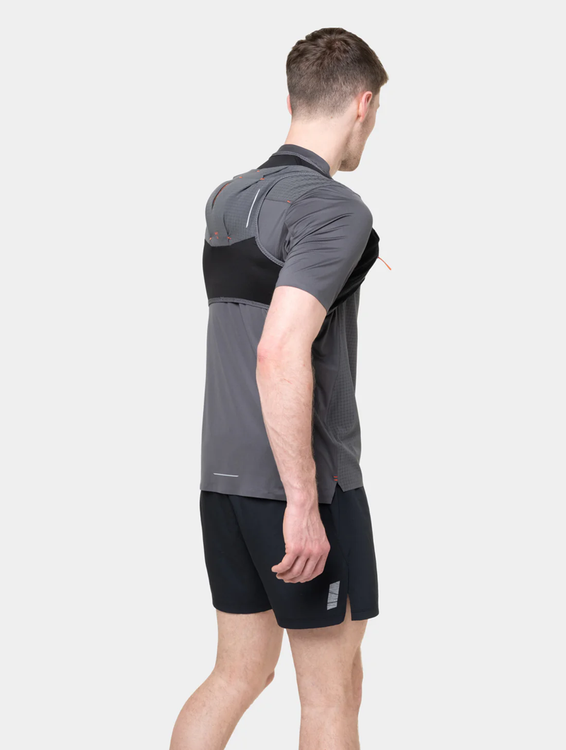 Ronhill Swift 2L Race Pack in Black/Ronhill Red-5