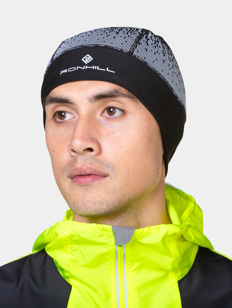 Ronhill Reflect Beanie in Black-5