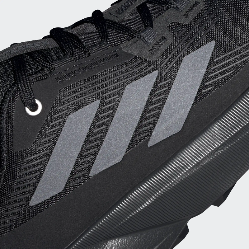 Adidas Men's Terrex Trailmaker 2 in Carbon Black/Carbon/Grey 4-9