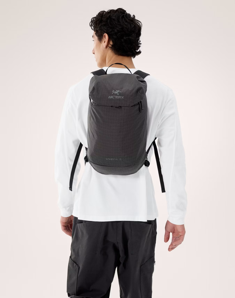 Arc'teryx Konseal 15 Backpack in Black-2