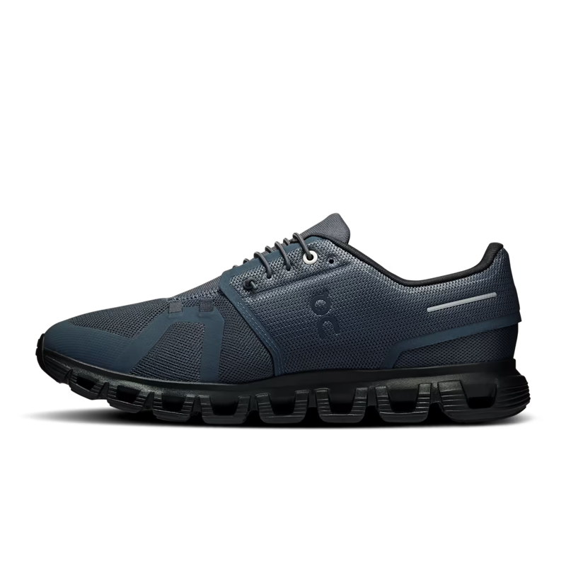 On Running Men's Cloud 6 in Navy/Black-1