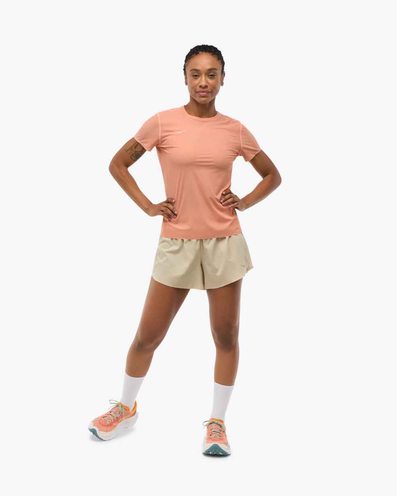 Hoka Women's Airolite Run Tee in Dry Clay-1